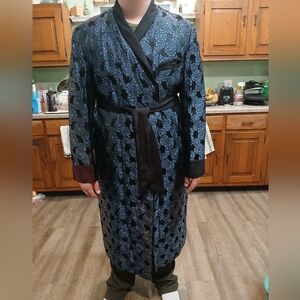 Vintage Mens Long Smoking Jacket/ Dressing Robe.
